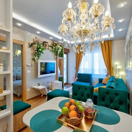 Cvetni Sokak Lux & Spa, Elsa 2 Apartament *